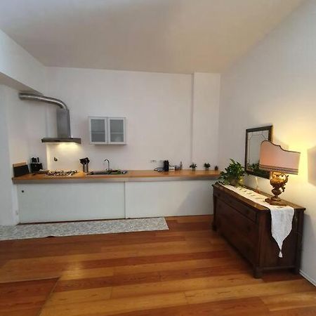Daisy Apartment - City Center ラ・スペツィア エクステリア 写真
