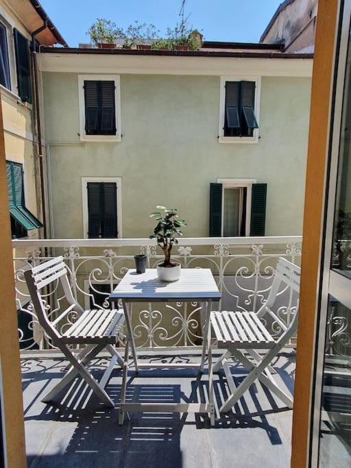 Daisy Apartment - City Center ラ・スペツィア エクステリア 写真
