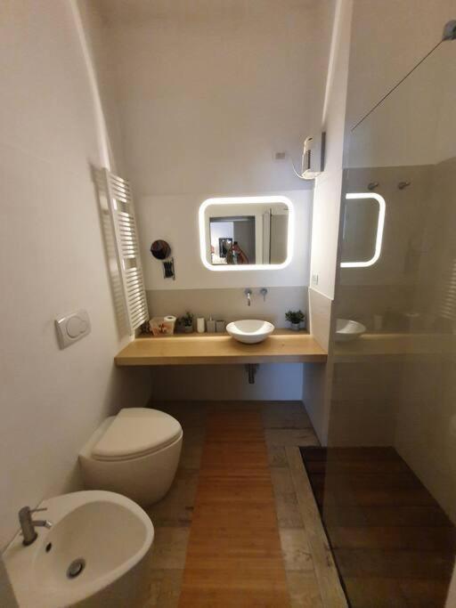 Daisy Apartment - City Center ラ・スペツィア エクステリア 写真